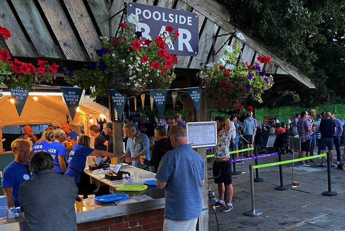 Poolside Bar